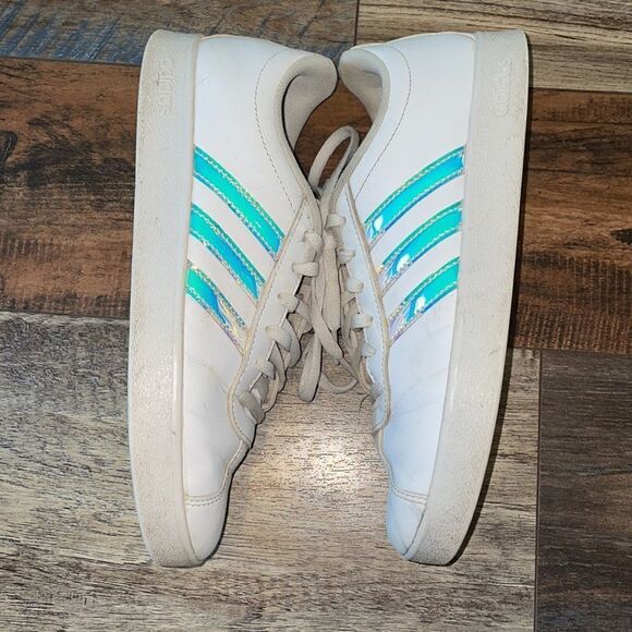 ✨Adidas VI Court 2.0 Iridescent 3 stripe sneakers - Picture 4 of 6